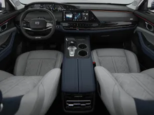 Changan  8