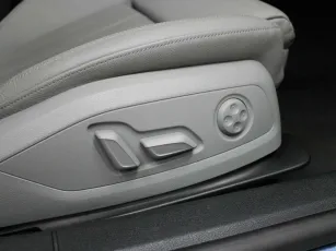Audi  15