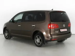 Volkswagen  3