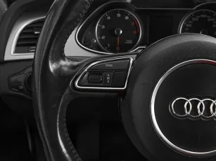 Audi  11