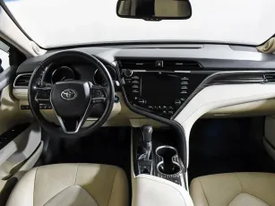 Toyota  10