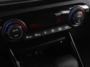Kia  9