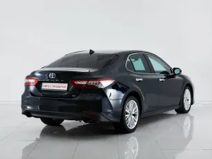Toyota  5