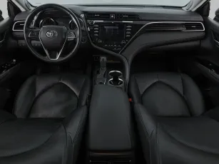 Toyota  8