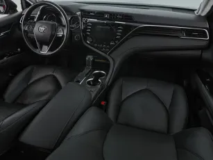 Toyota  9