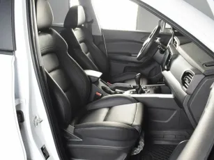 Chery  7