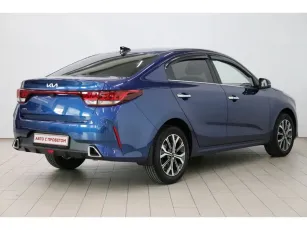 Kia  5