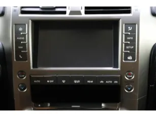 Lexus  12