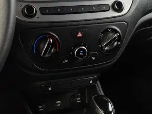 Hyundai  8