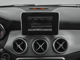 Mercedes-Benz  18