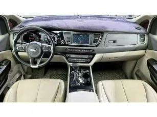 Kia  6