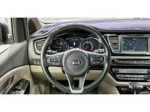 Kia  8