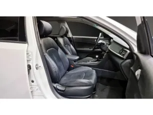 Kia  9