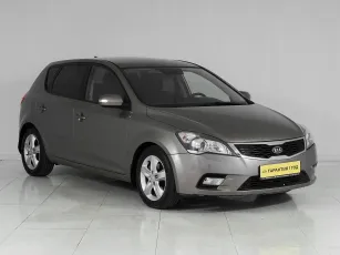 Kia  3