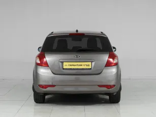 Kia  5