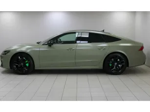 Audi  4