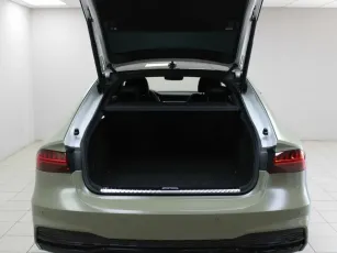 Audi  6