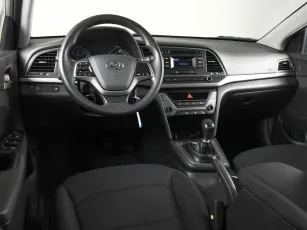 Hyundai  6
