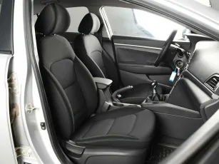Hyundai  7