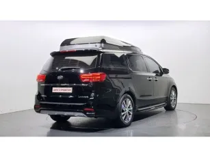 Kia  3