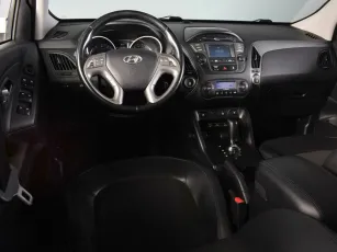 Hyundai  6