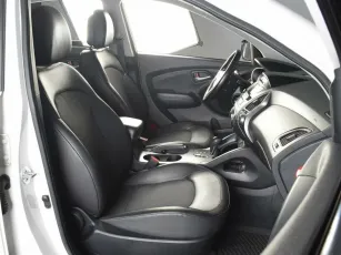 Hyundai  7