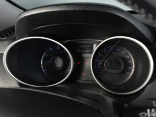 Hyundai  8