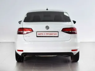 Volkswagen  5
