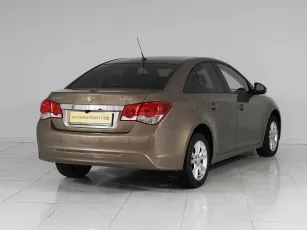 Chevrolet  6