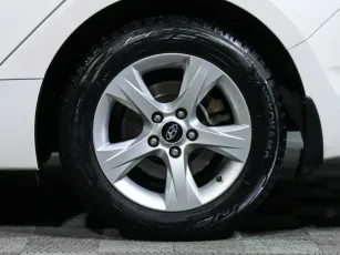 Hyundai  7
