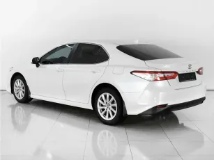 Toyota  3