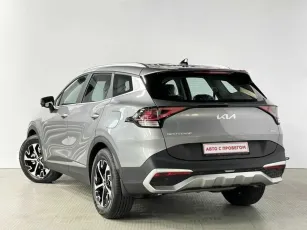 Kia  3