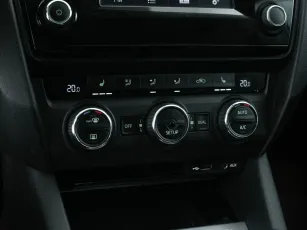 Skoda  12