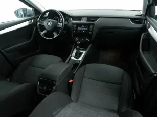 Skoda  9