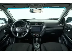 Kia  8