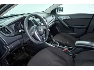 Kia  13