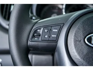 Kia  17