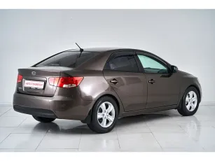 Kia  5