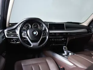 BMW  6