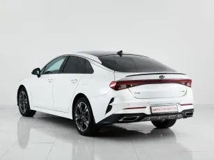 Kia  4