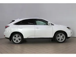 Lexus  3