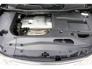 Lexus  7