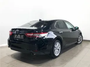 Toyota  3