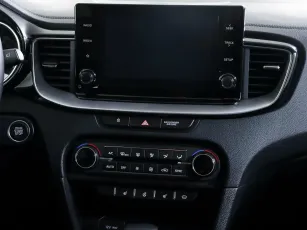 Kia  14