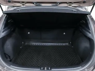Kia  18