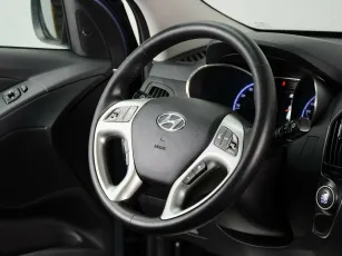 Hyundai  8