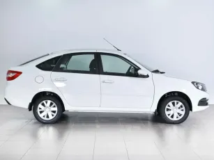 Lada (ВАЗ)  4