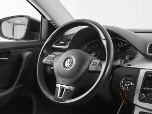 Volkswagen  10