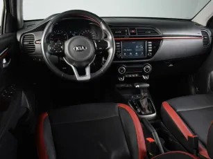 Kia  6