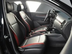 Kia  7